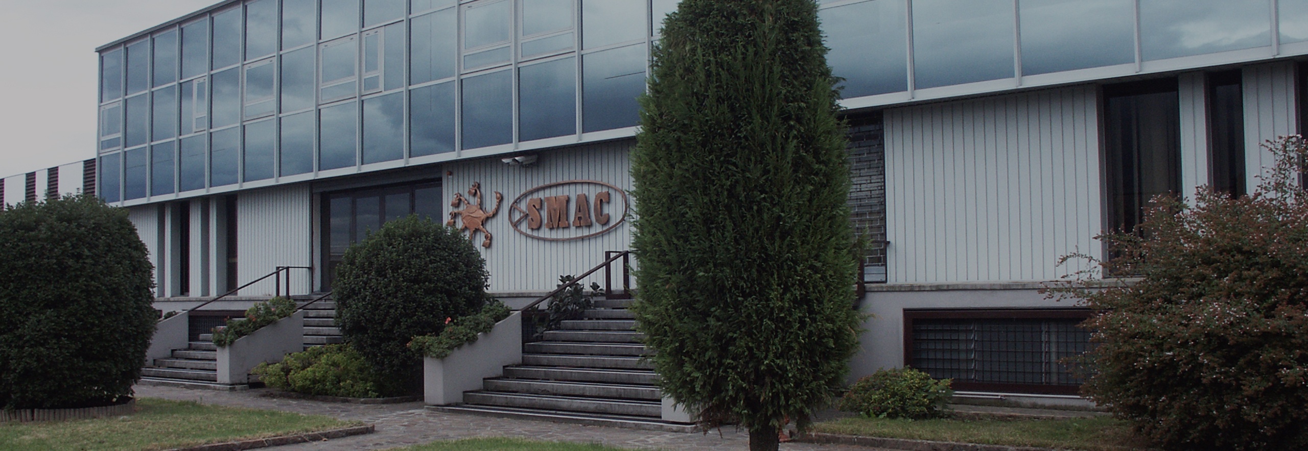 hero-facciata-smac facciata sede SMAC
